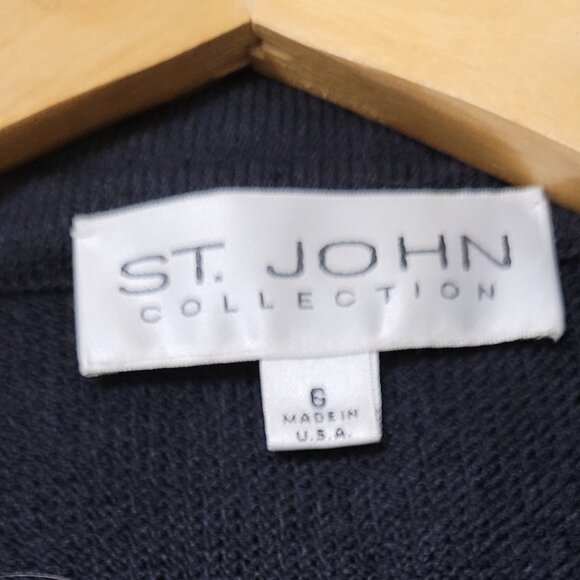 St. John Jacket REDUCED FOR QUICK SALE - Picture 7 of 7